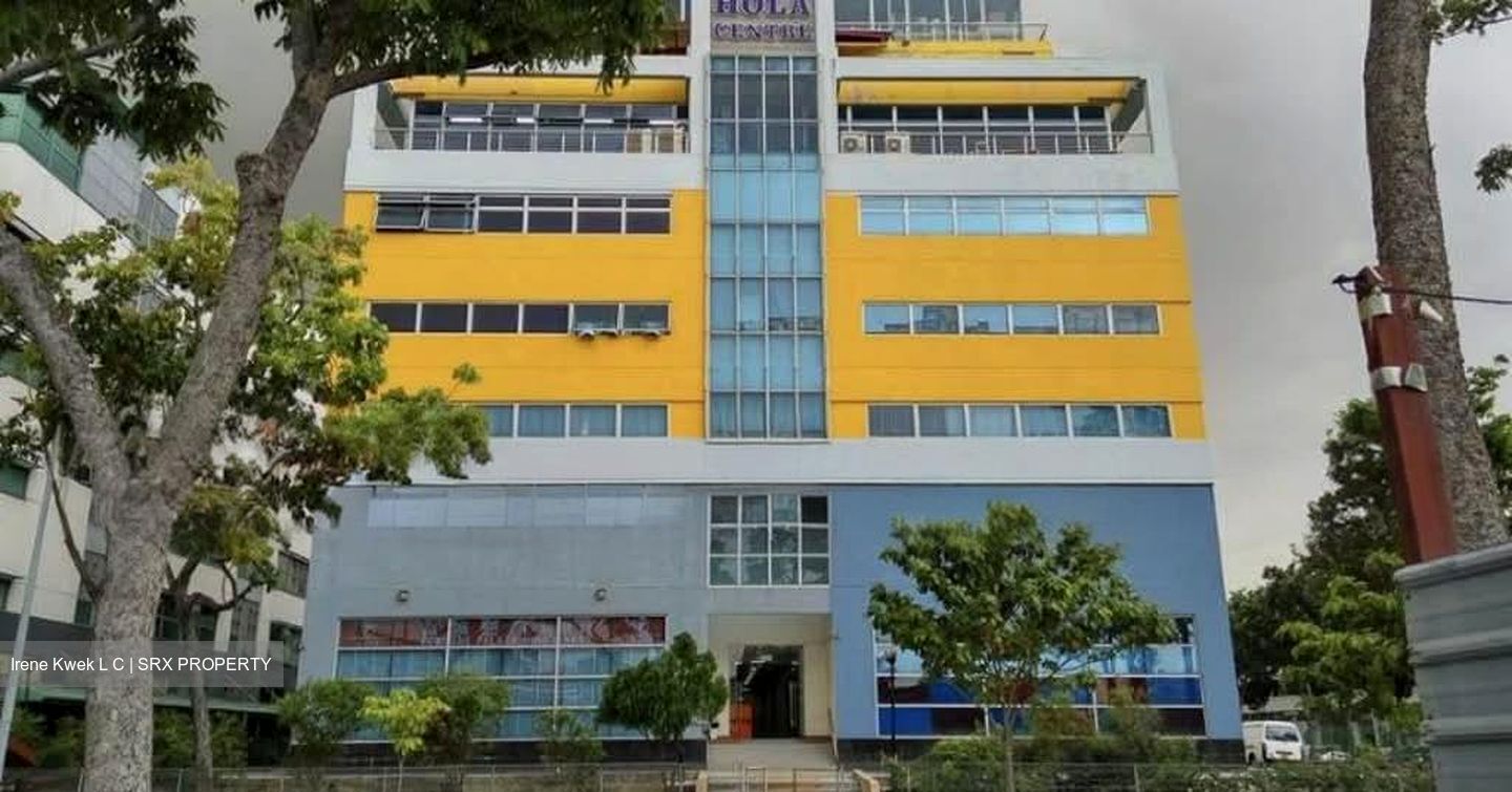 Hola Centre (D14), Factory #570505791